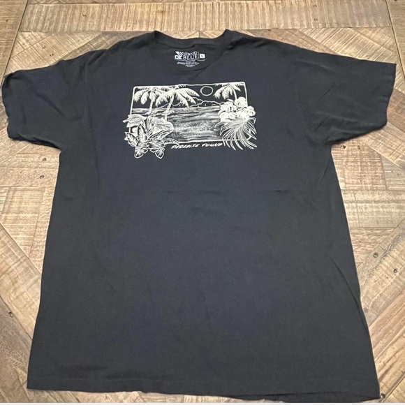 Newport Black Tropical Graphic Tee - Picture 1 of 5